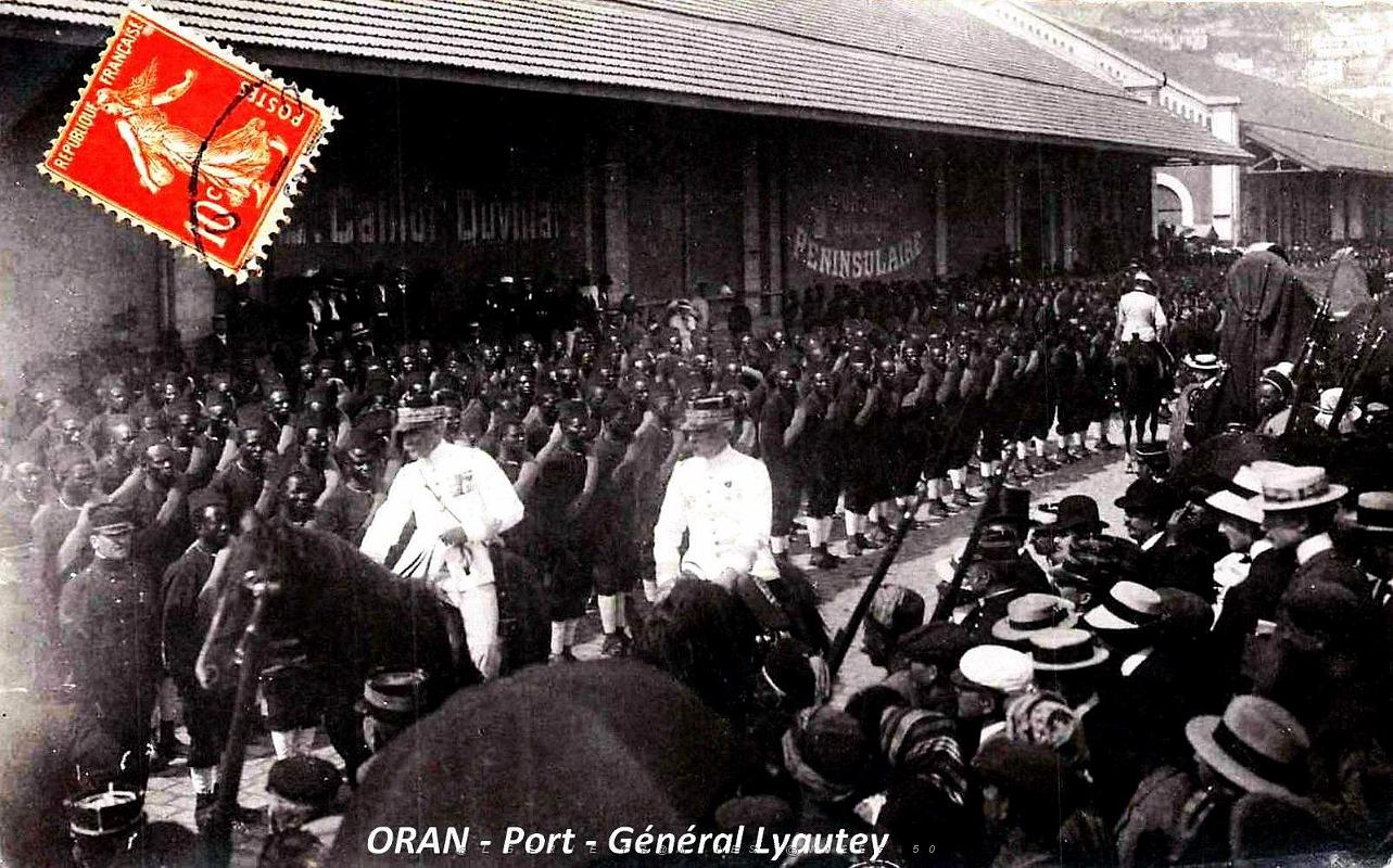 1197- Oran - Port - General Lyautey.jpg